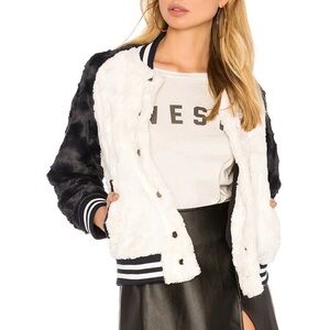 $228 RAILS Ivory Navy Blue Posey Faux Fur Button Up Varsity Jacket Womens Medium